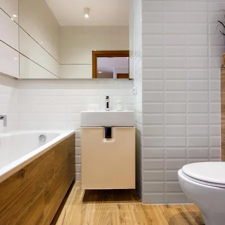 Golden Queen Jewish District Kraków